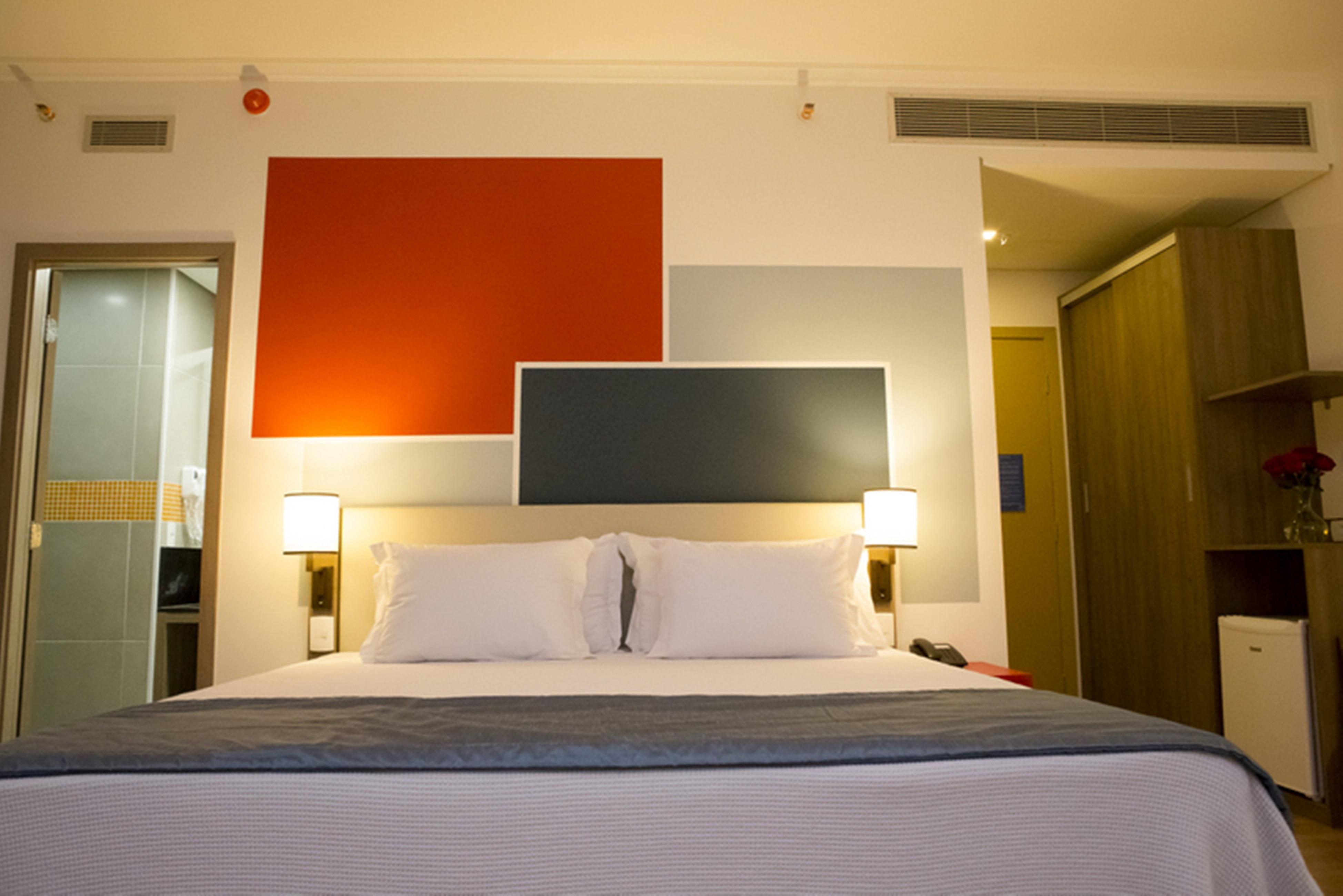Tryp By Wyndham Ribeirao Preto Hotel Exterior photo A room at the hotel