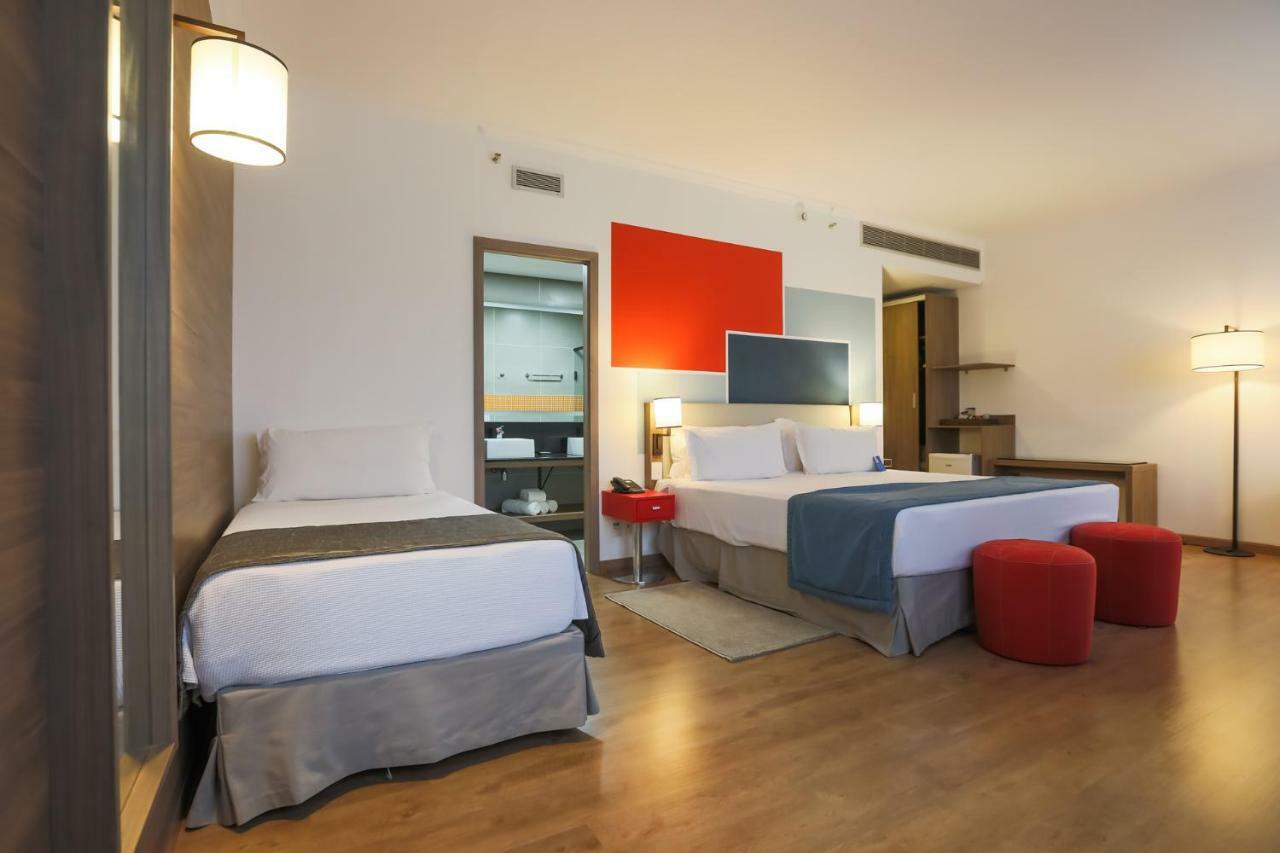 Tryp By Wyndham Ribeirao Preto Hotel Exterior photo A room at the hotel